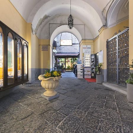 Donna Caterina Apartment Sorrento Bagian luar foto
