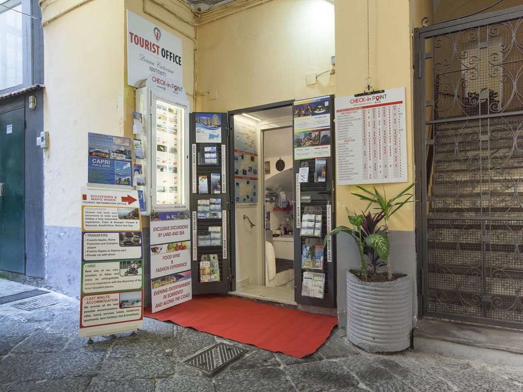 Donna Caterina Apartment Sorrento Bagian luar foto